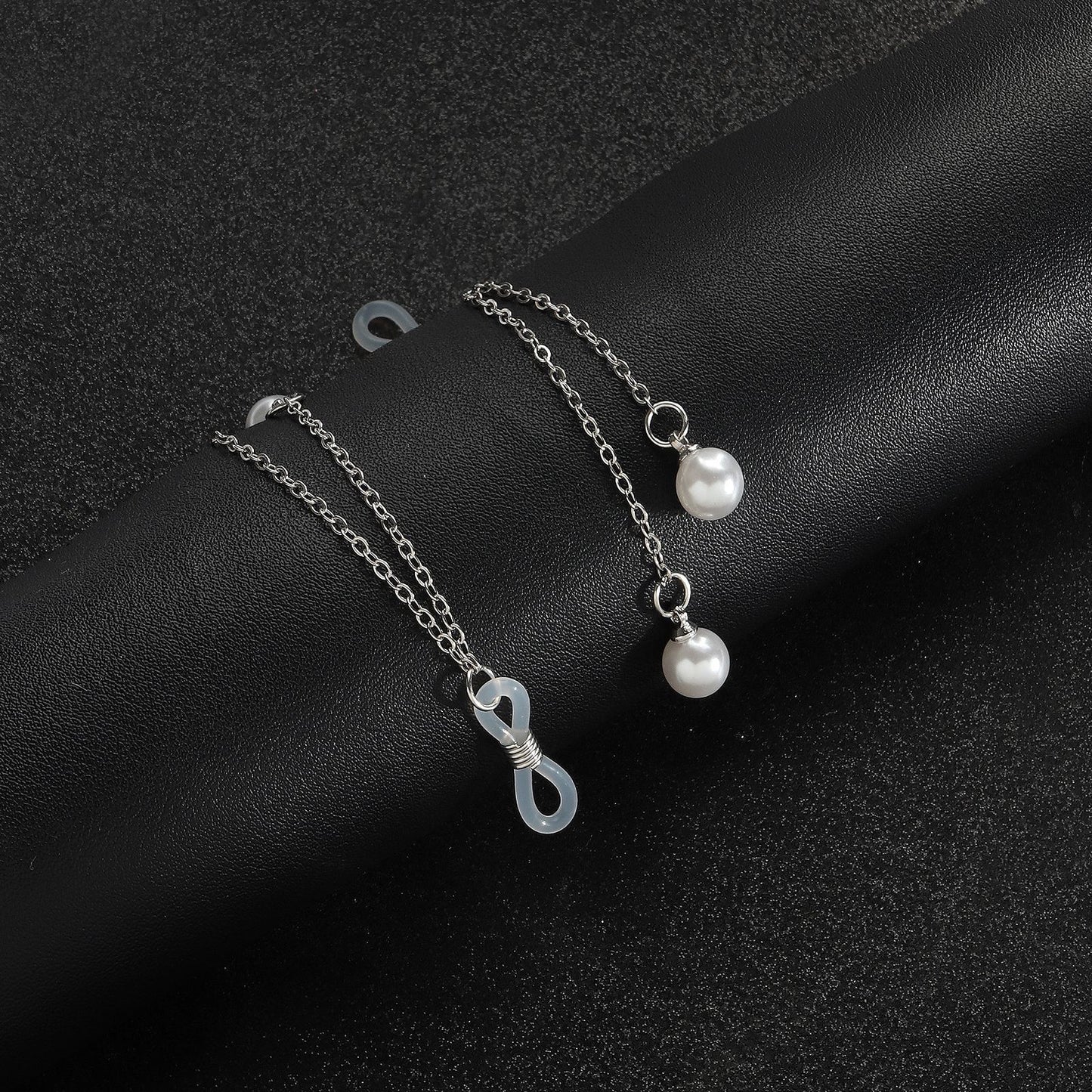 Silent Pearl Charms